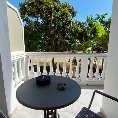 Nestor Luxury Apartment *